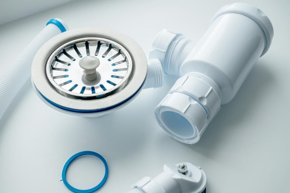 bouchon canalisation fuit evier acces difficile