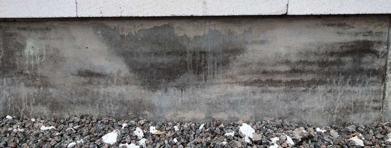 soubassement exterieur