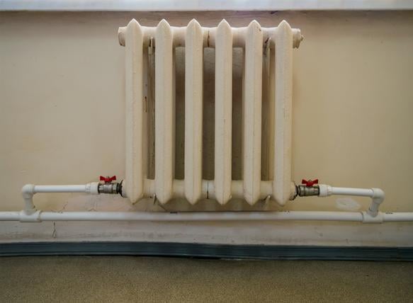 radiateur froid bas causes solutions