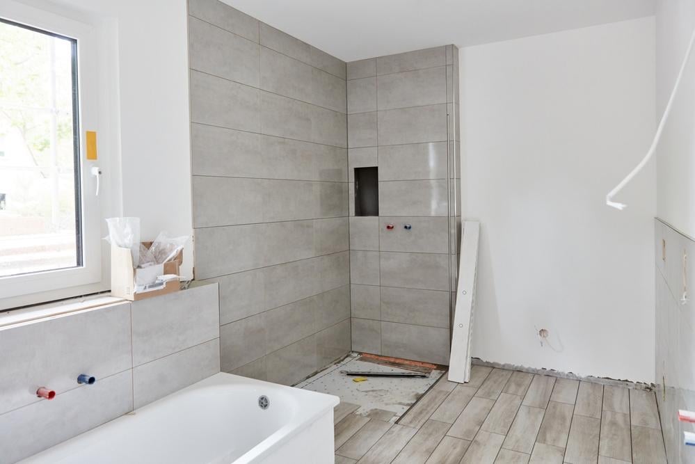 ameliorer salle bain sans casser carrelage