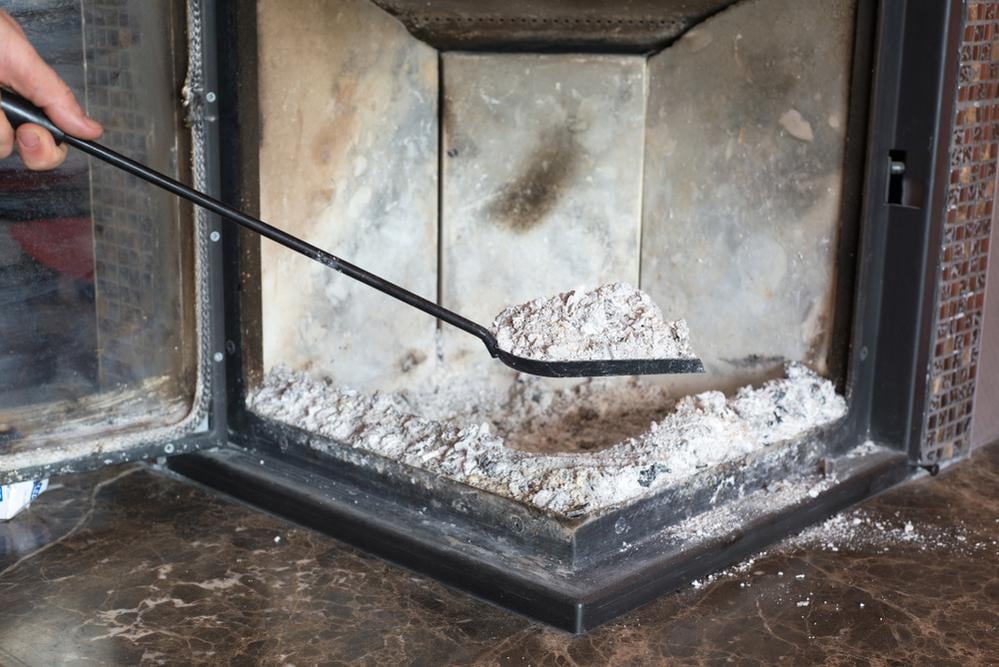 nettoyer decaper cheminee brique abimer