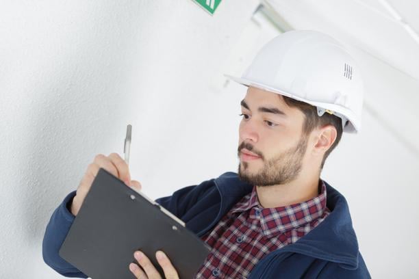 degat eaux voisin refuse signer constat