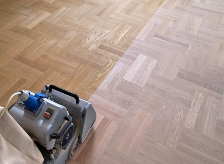 poncage parquet ancien teinte uniforme bois