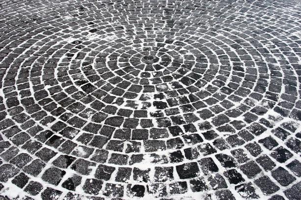 pose paves autobloquants pente