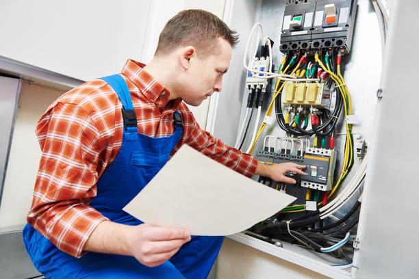 prise renforcee voiture electrique tableau