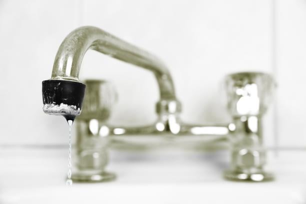 robinet baignoire reparer remplacer mitigeur