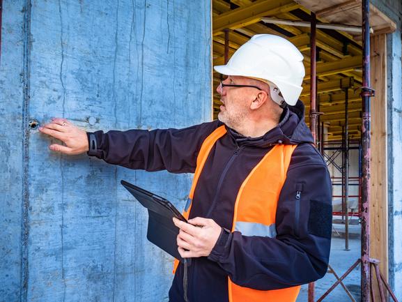 base colonne exterieure reparation