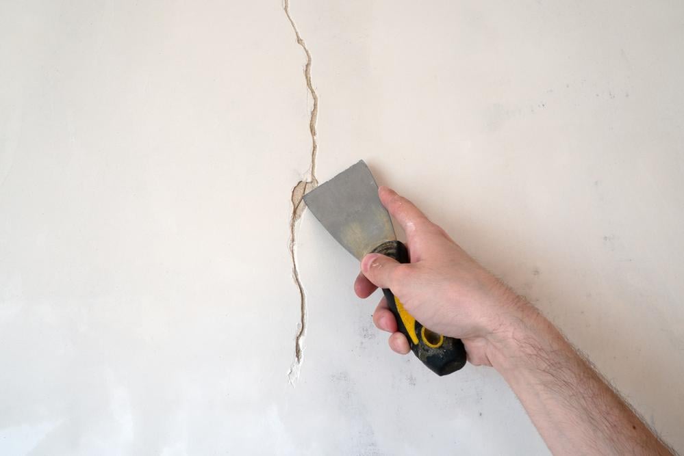 enduire mur abime degat eaux methode precautions