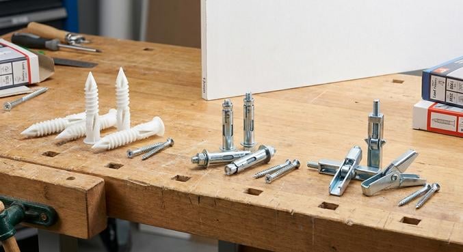 fixation placo sans perceuse