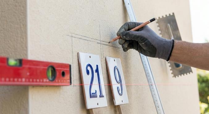 fixer numeros maison faience crepi exterieur