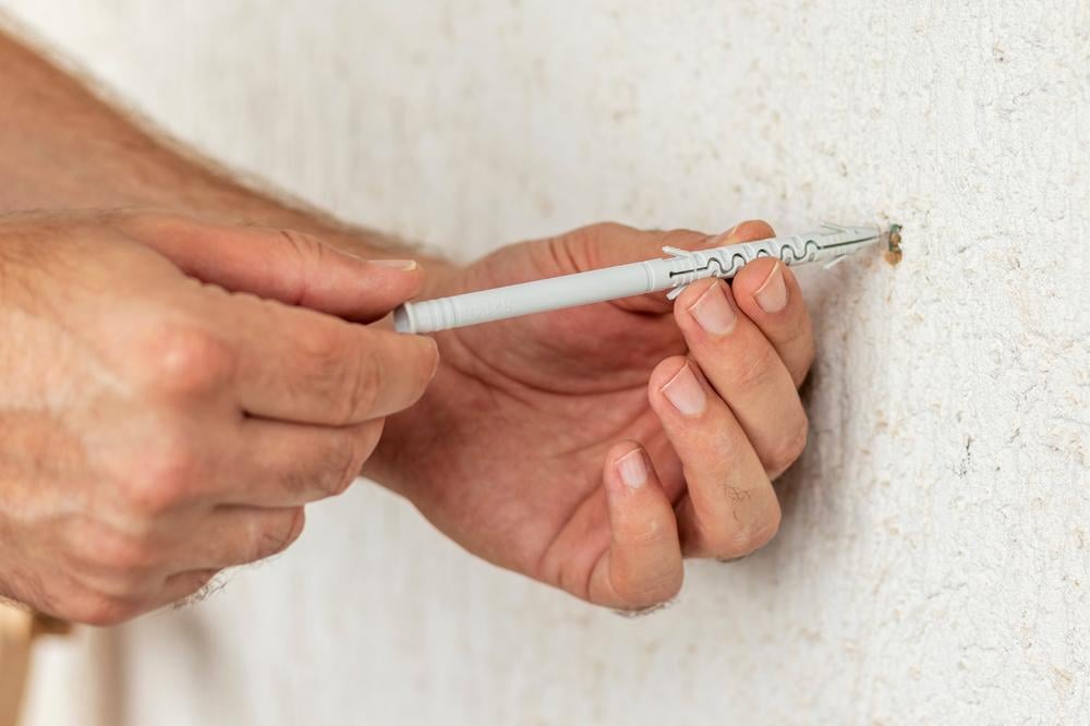 percer placo reperer gaines electriques