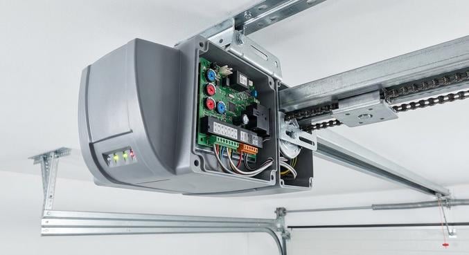 porte garage ferme plus causes verifications