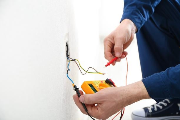 branchement luminaire logement ancien