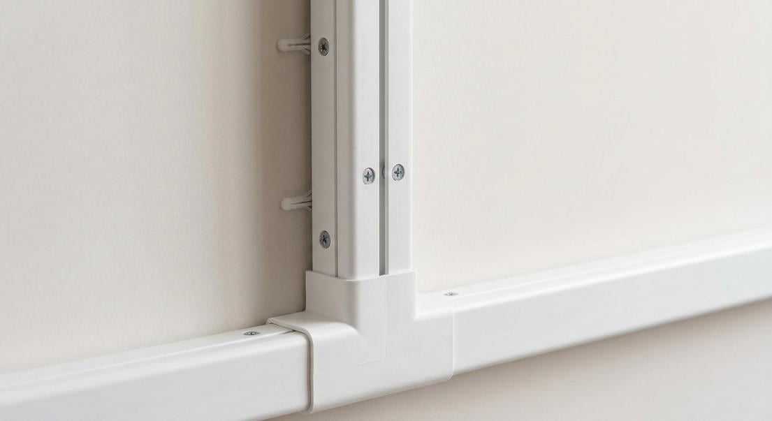 goulottes electriques plinthe hauteur