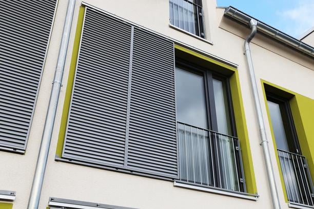 logement surchauffe ete solutions 40c