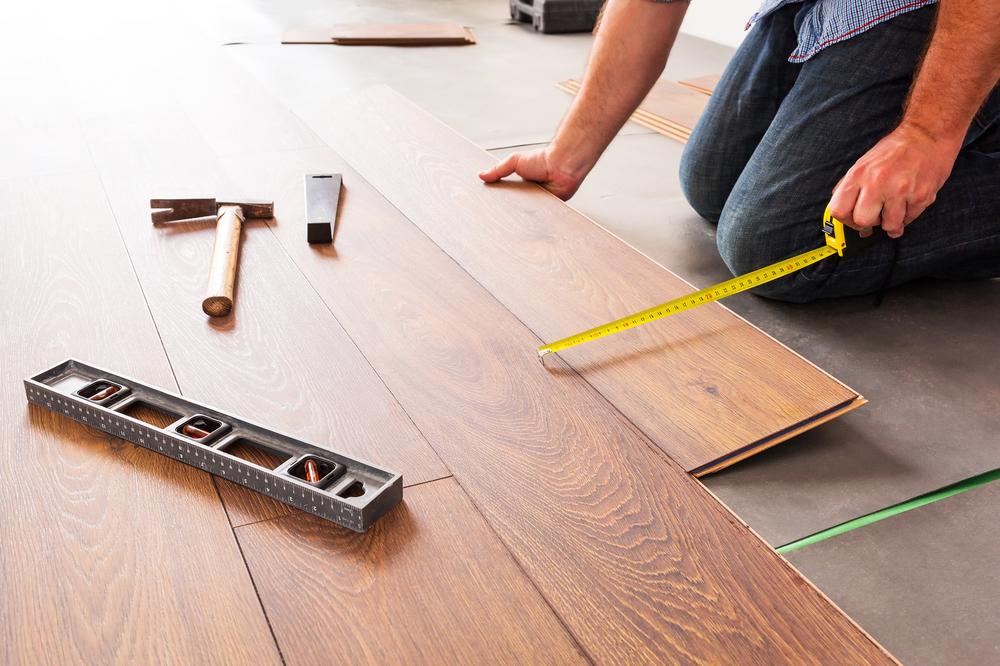 plancher stratifie grince solutions
