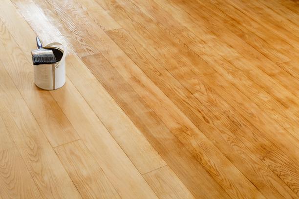 renover parquet peint chanfreins poncage