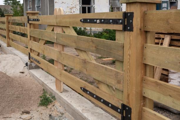 brise vue portail battant solutions affaissement