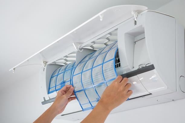 climatisation fuit interieur causes solutions
