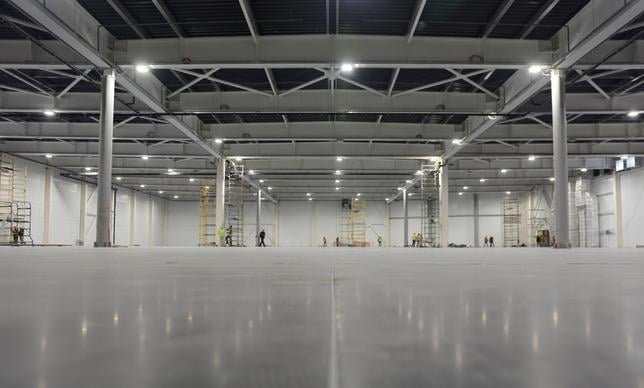 rafraichir atelier 400 m2 solutions economiques