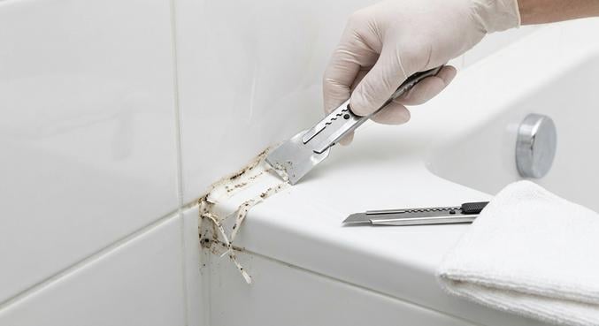 refaire joints silicone salle bains