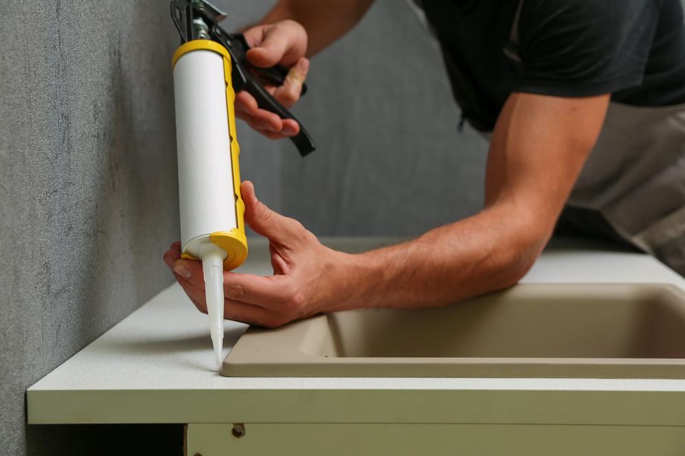 refaire joints silicone salle bains