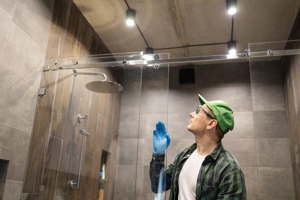 mauvaises odeurs eaux usees douche