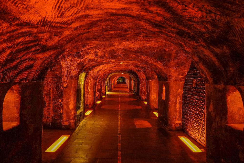 amenager cave idees rangement fixation optimisation