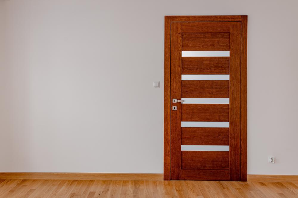 renover portes interieures anciennes apres decapage