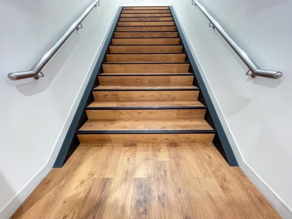escalier bois glissant solutions efficaces
