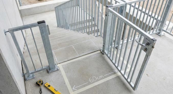 installer portillon haut escalier