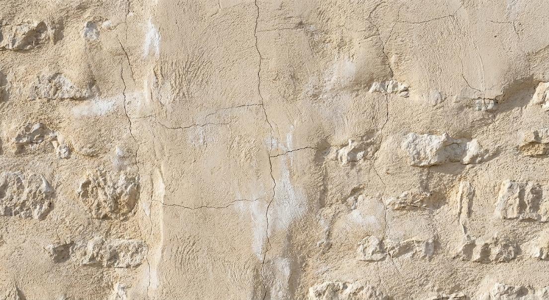 mur pierres crepi fissure travaux defaut reprise