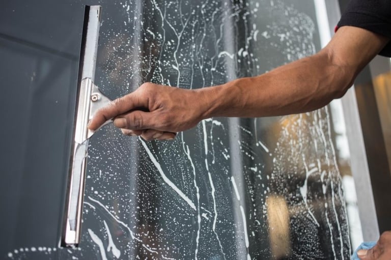 reparer porte douche sans remplacer installation